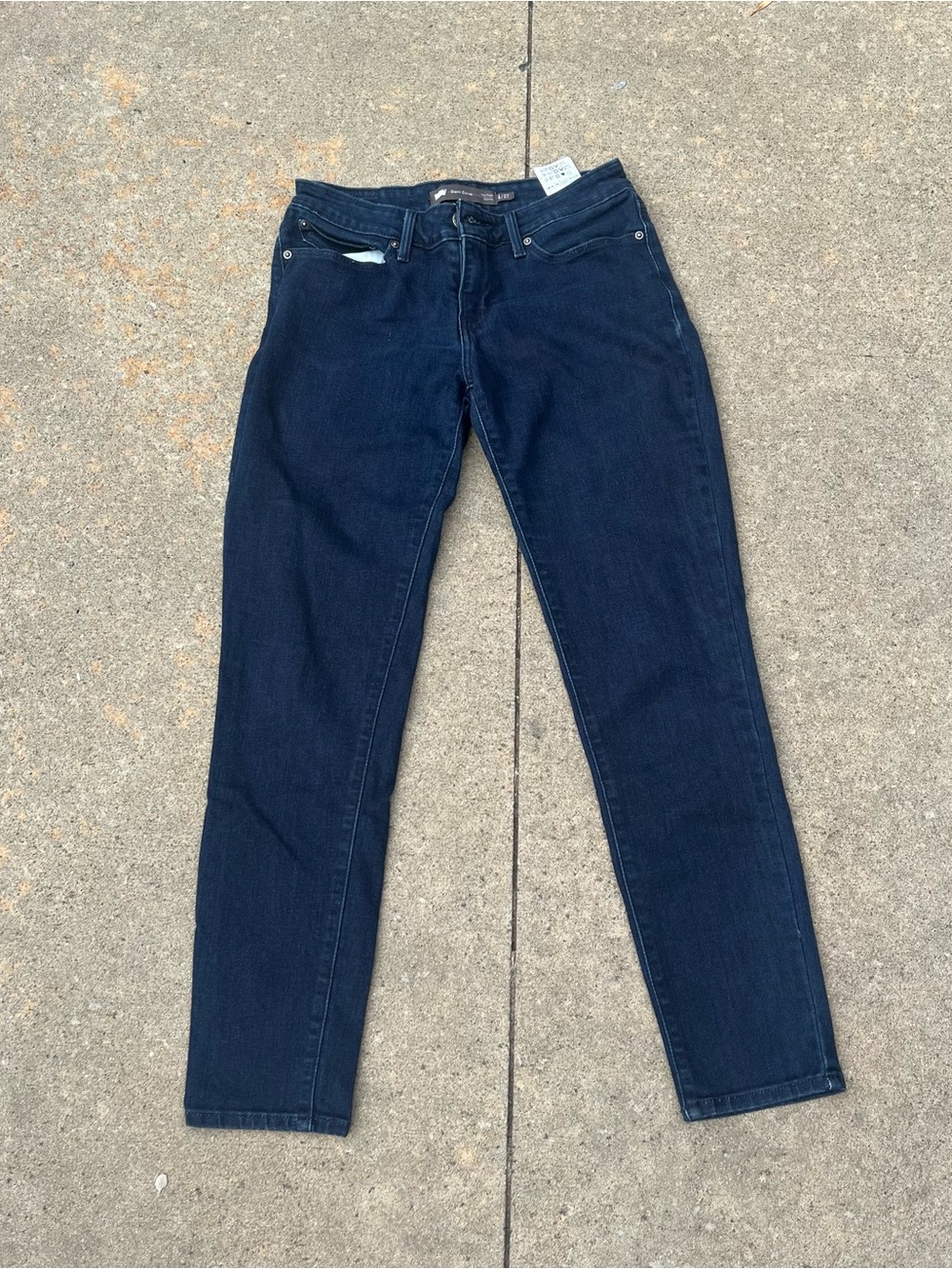Levis Dark Blue Stretch Jeans